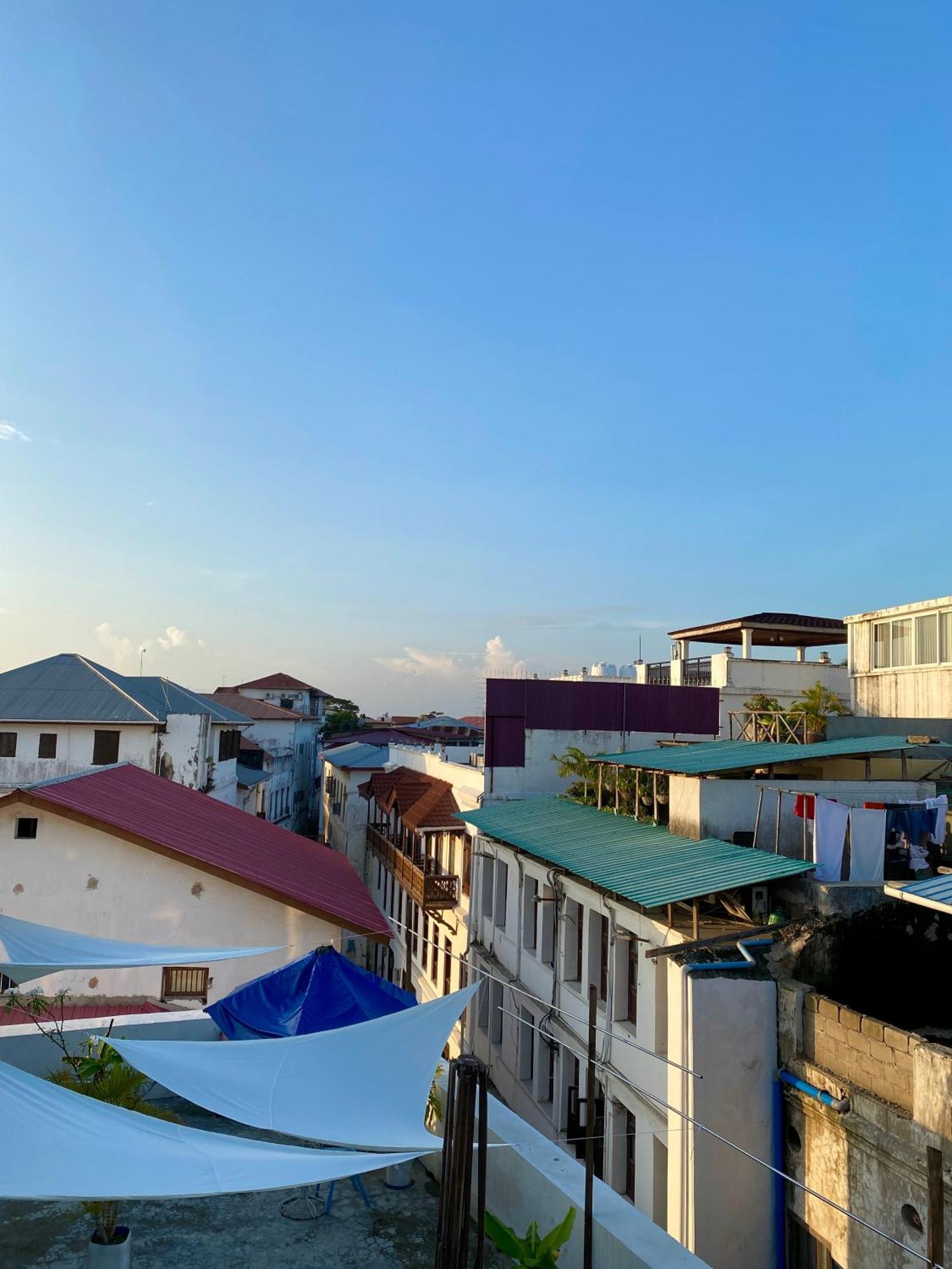 Balcony House Bed & Breakfast Zanzibar Exterior photo