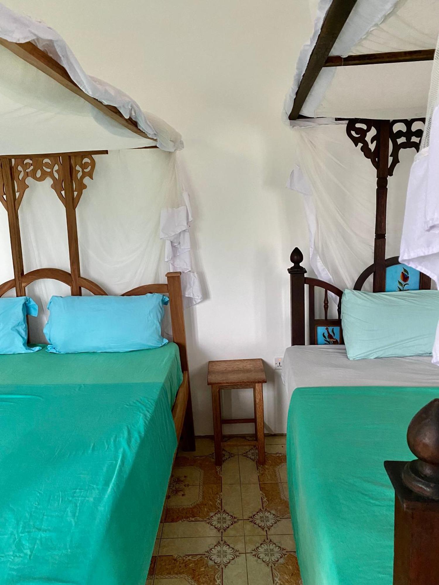 Balcony House Bed & Breakfast Zanzibar Room photo